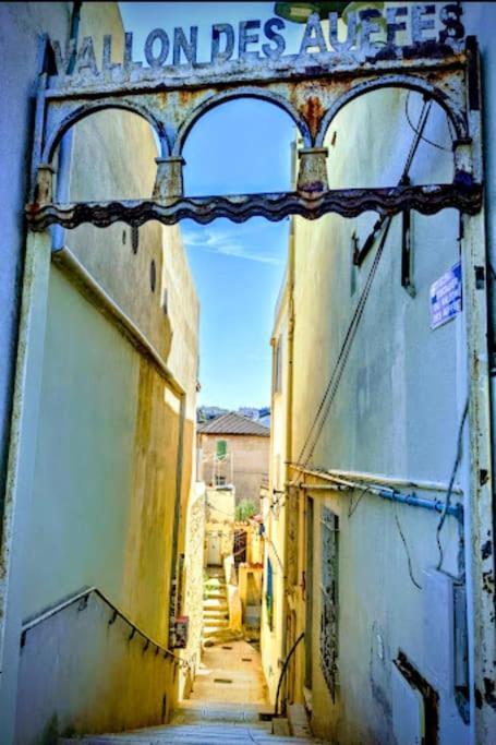 Апартаменти Le Cabanon Du Vallon Des Auffes Марсель Екстер'єр фото
